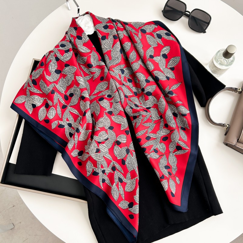 Foulard Quadrato 90cm di Alta  - Silk Neck Scarf recensione e prezzo