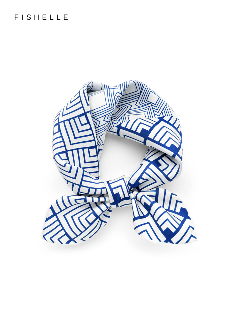 Cinese classico blu bianco por - Silk Neck Scarf recensione e prezzo